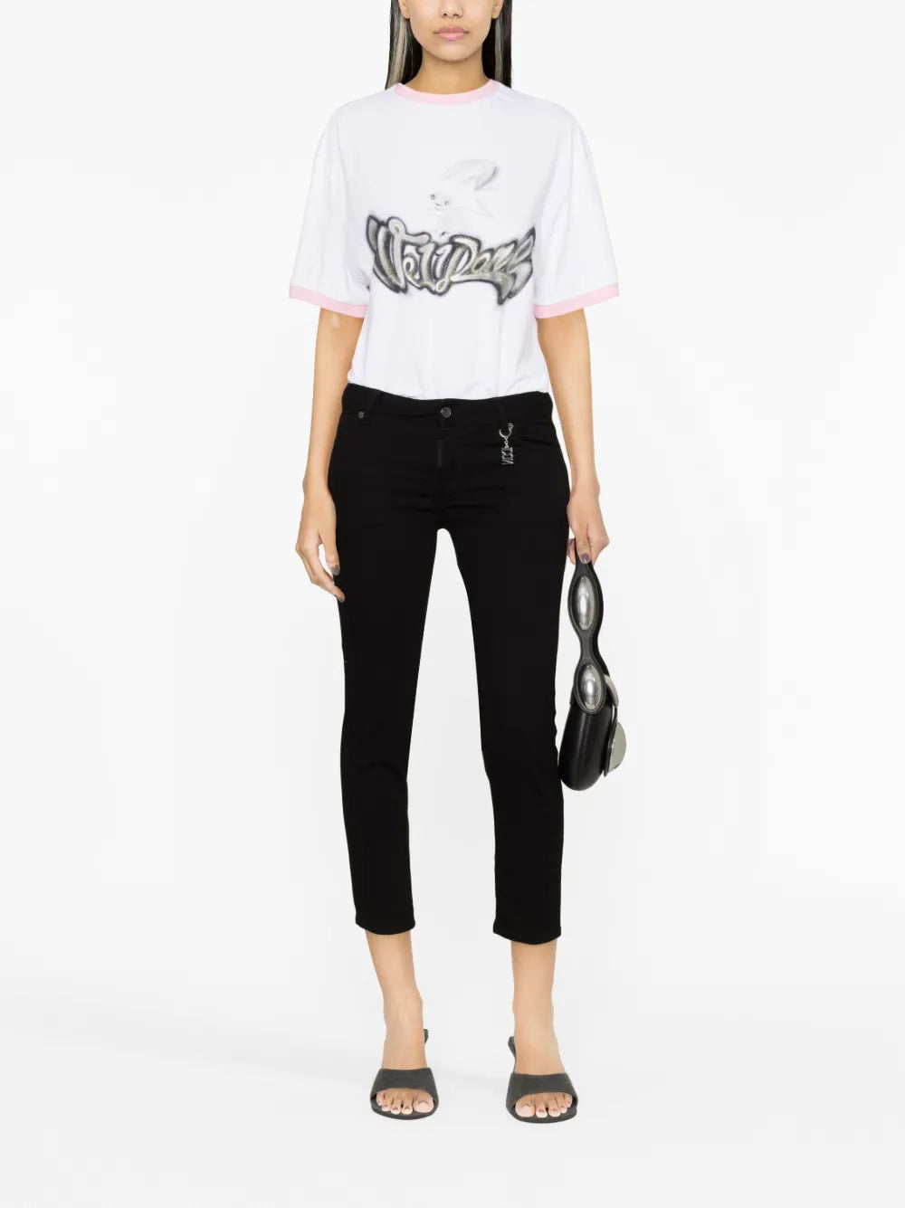 Logo-Plaque Tapered Jeans