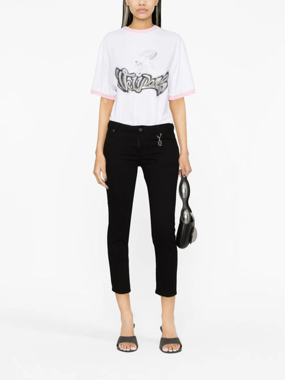 Logo-Plaque Tapered Jeans