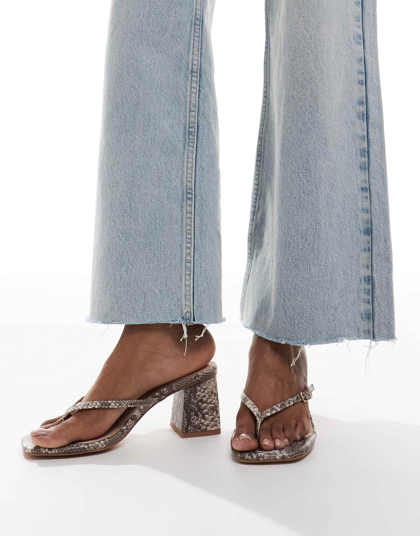 Buckle Detail Thong Heeled Sandals