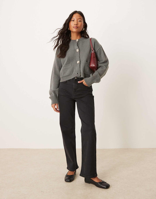 Petite Heart Pocket Straight Leg Jean