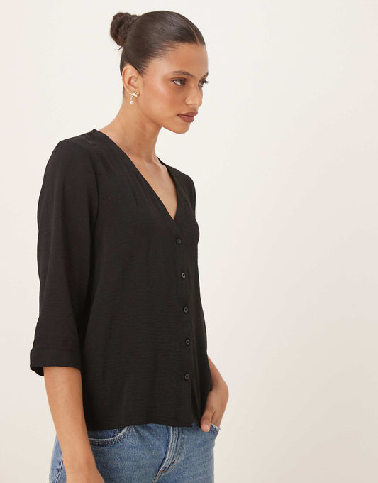 Textured 3/4 Sleeve Shirt