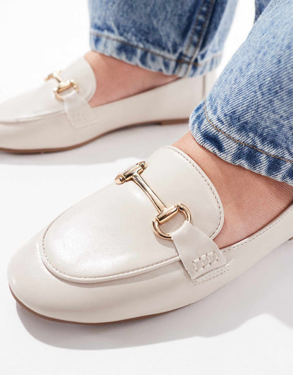 Nori Buckle Detail Loafer