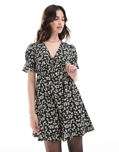 Flutter Sleeve Floral Print Mini Dress