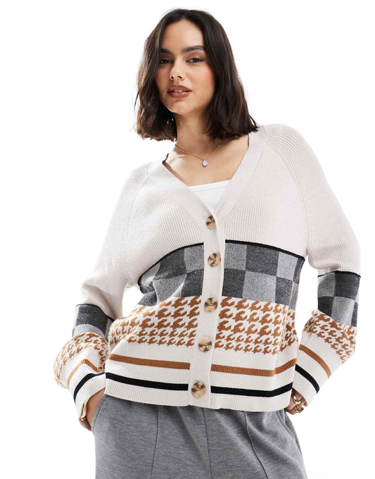 Intarsia Knit Boxy Cardigan