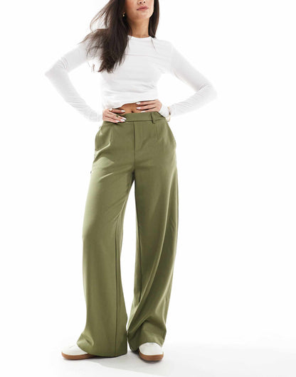 Wide Leg Tailored Trousers