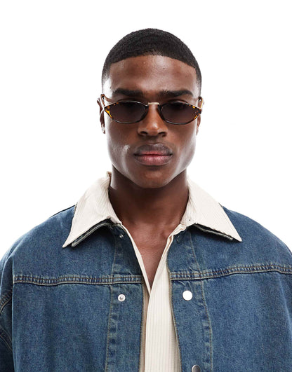 Oval Sunglasses With Metal Bridge