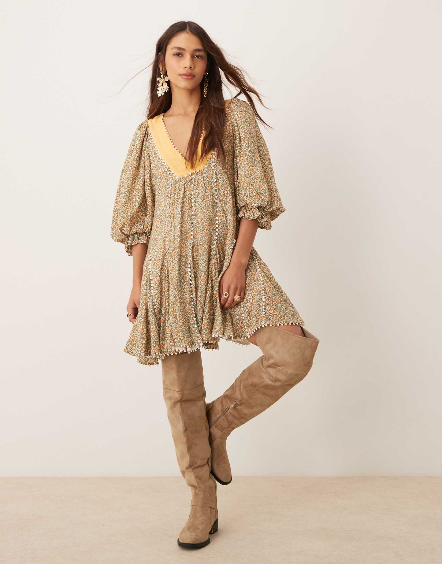Ditsy Floral Puff Sleeve Boho Mini Dress