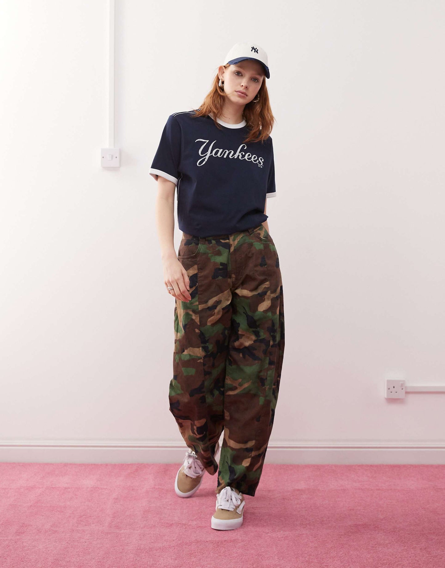 Ny Yankees Script T-Shirt