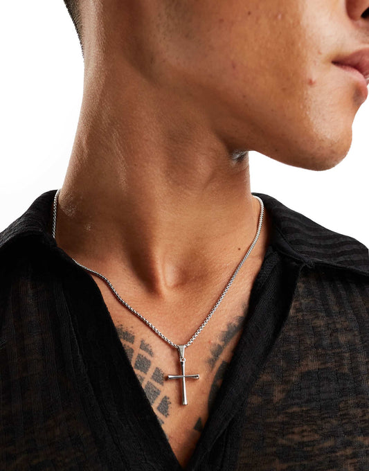 Necklace With Cross Pendant