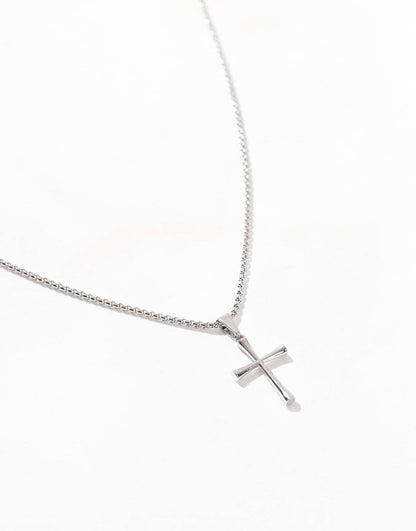 Necklace With Cross Pendant