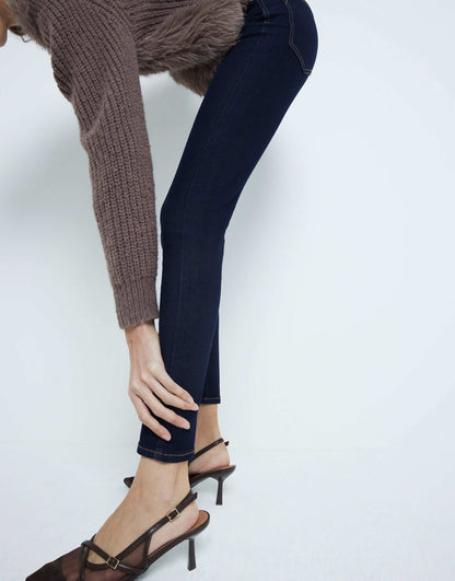 Midrise Skinny Jean