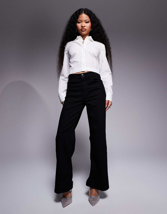 Petite Wide Leg Jean