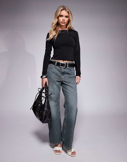 Petite Relaxed Straight Jean