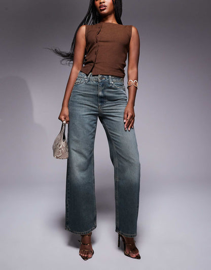 Relaxed Straight Jean