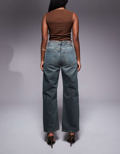 Relaxed Straight Jean