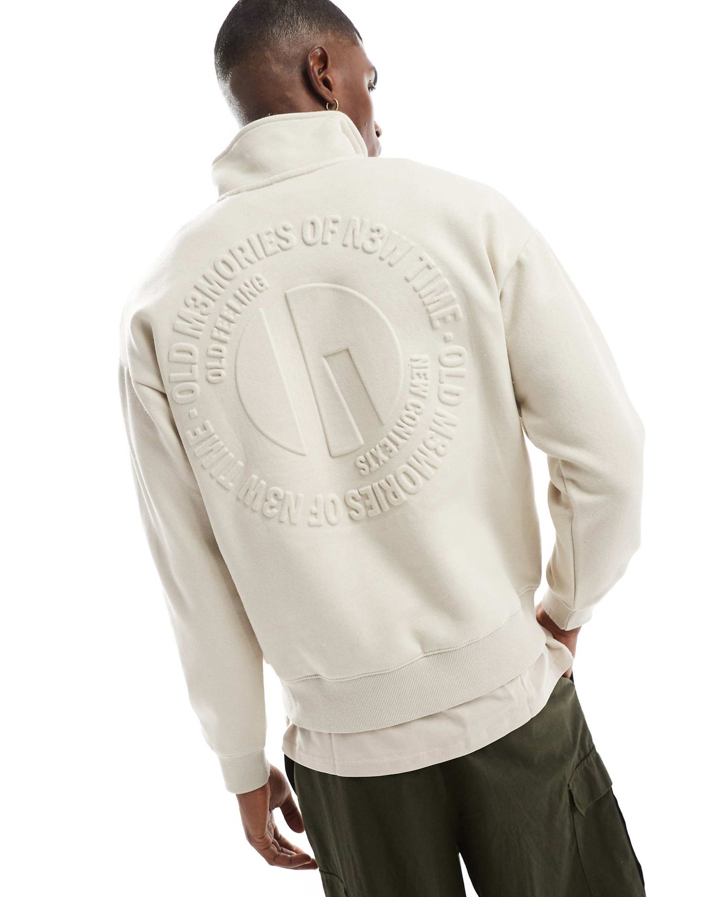 1/4 Zip Sweatshirt With Emboss Print