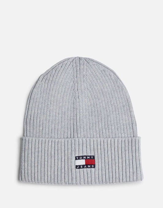 Heritage Badge Rib-Knit Beanie