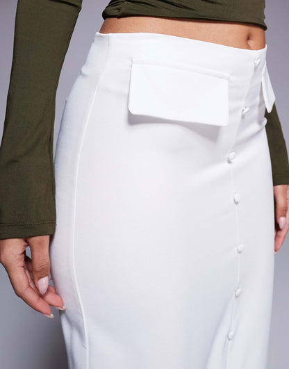 Exclusive Pocket Detail Front Split Maxi Skirt