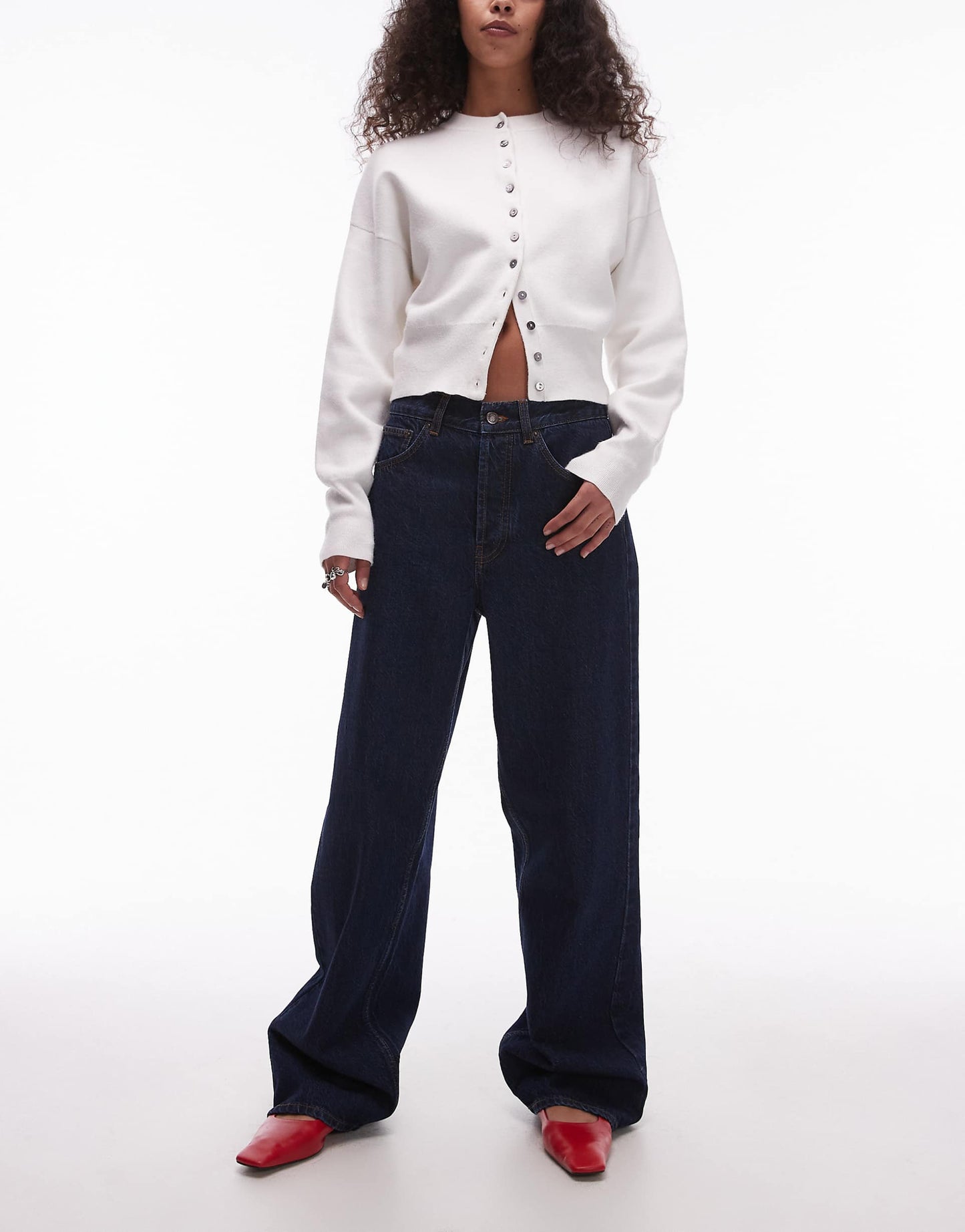 Mid Rise Loose Fit Jean