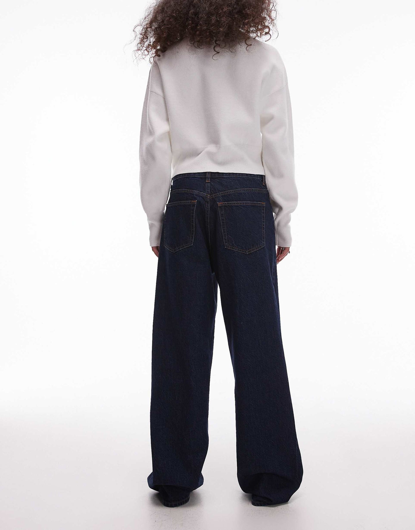Mid Rise Loose Fit Jean