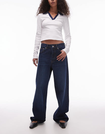 Mid Rise Loose Fit Jean