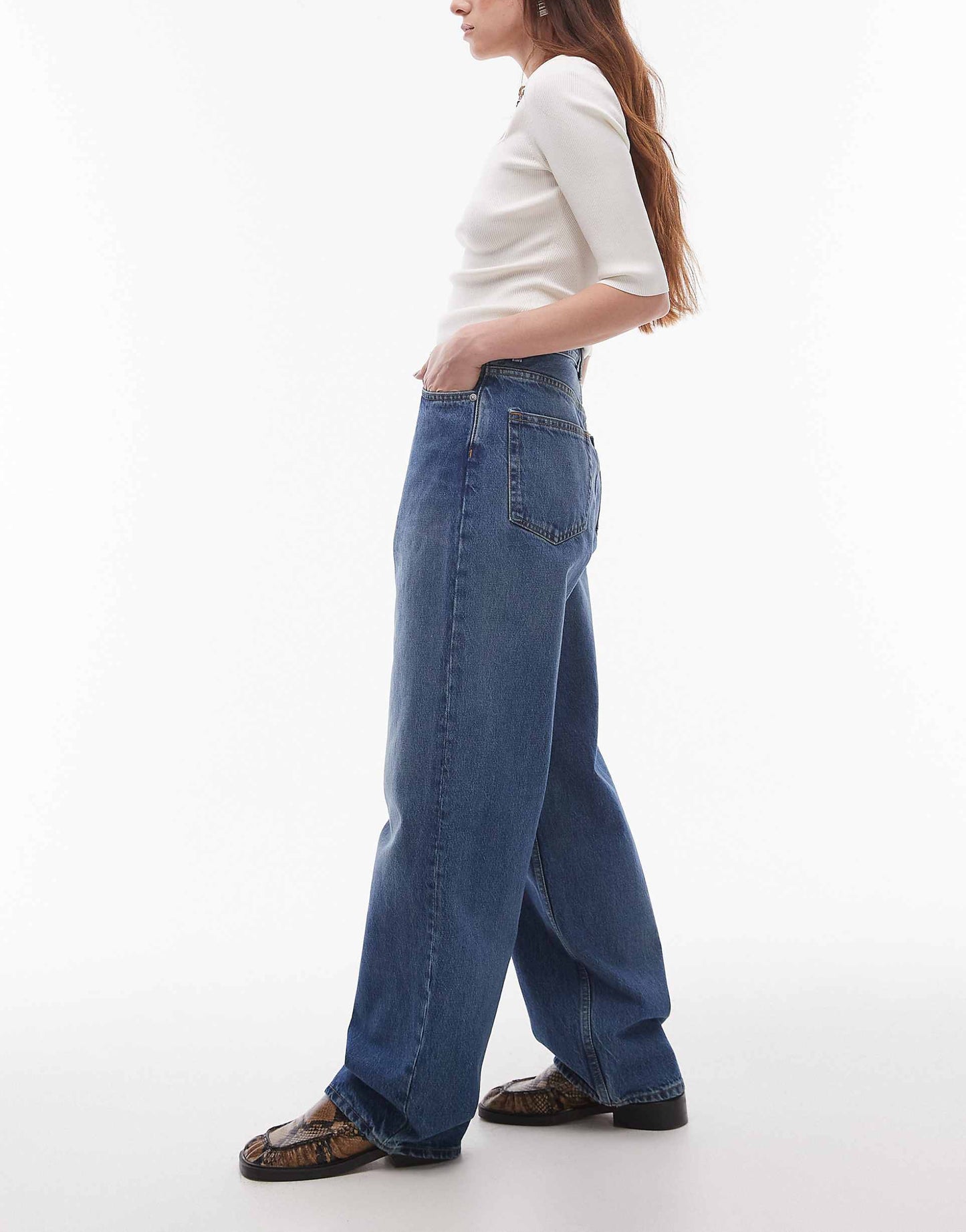 Amber Barrel Leg Jeans