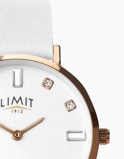 Classic 35Mm Womens Round White Analogue Watch