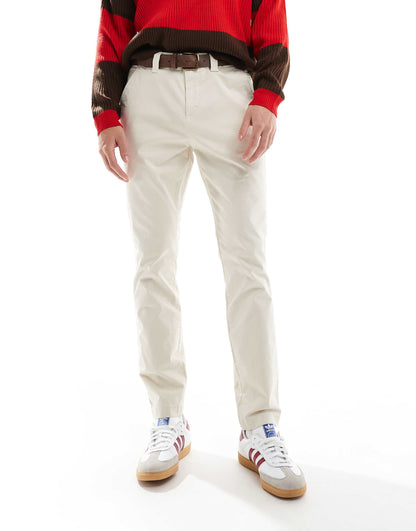 Slim Chinos