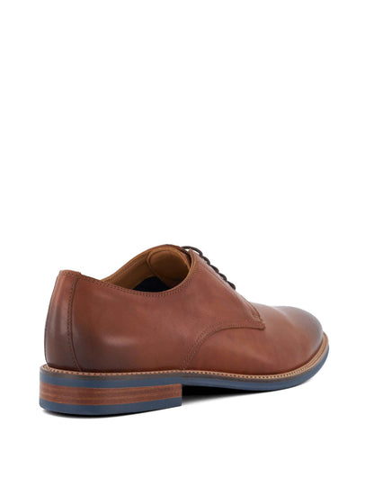 Stanley Brogues