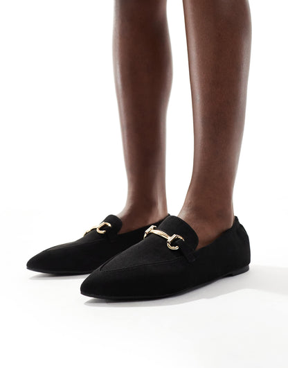 Wide Fit Buckle Detail Pointed Toe Loafer