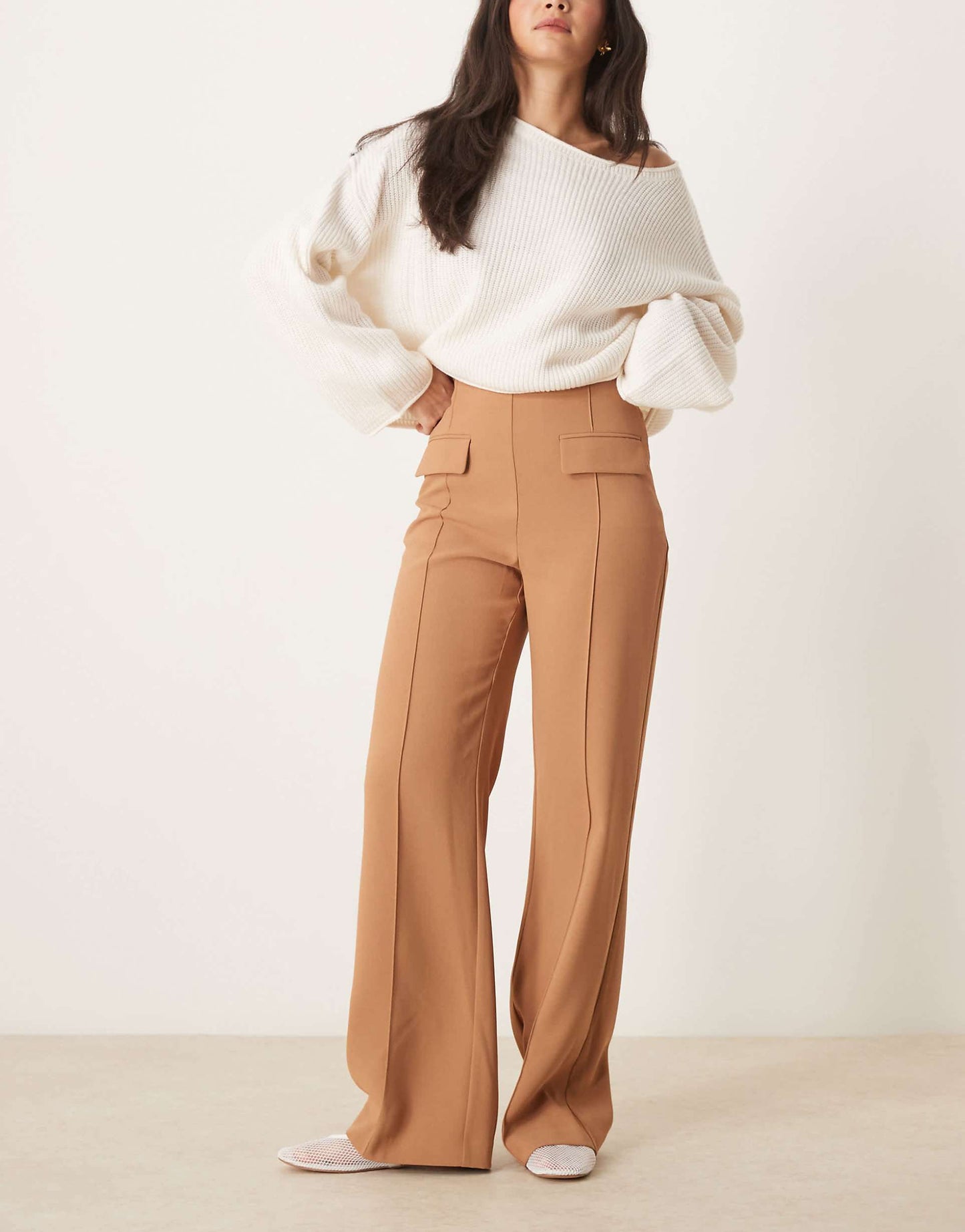 Tailored Double Pocket Straight Leg Trousers With Pleat Detail