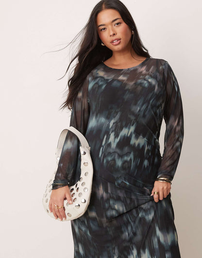 Curve Mesh Ruched Midi Dress