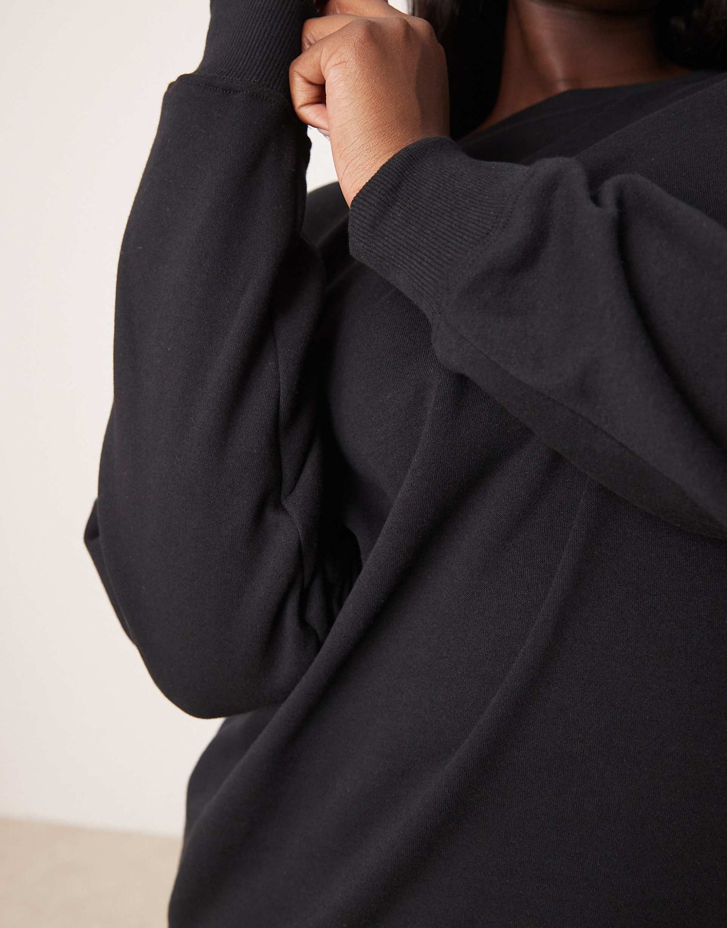 Curve Sweatshirt