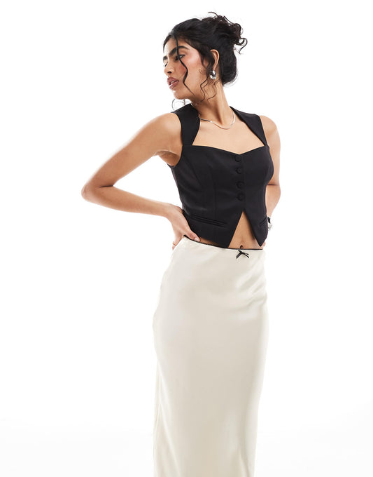 Cropped Sweetheart Neckline Waistcoat