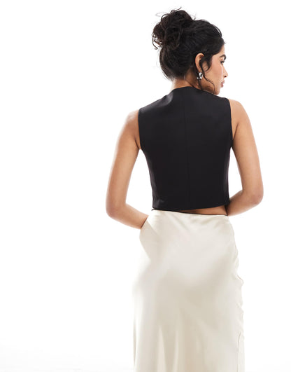 Cropped Sweetheart Neckline Waistcoat