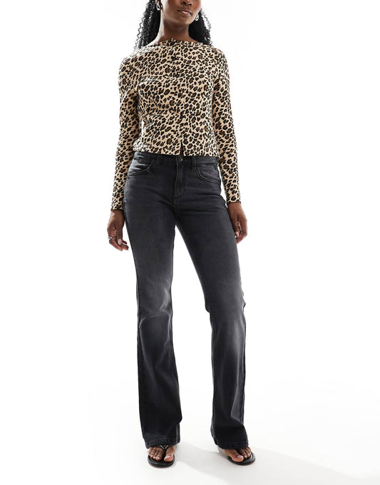 Low Rise Bootcut Jean