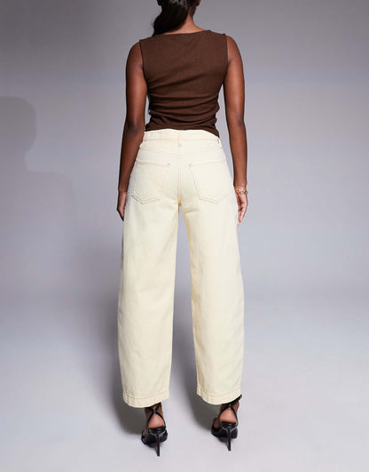 Barrel Jean