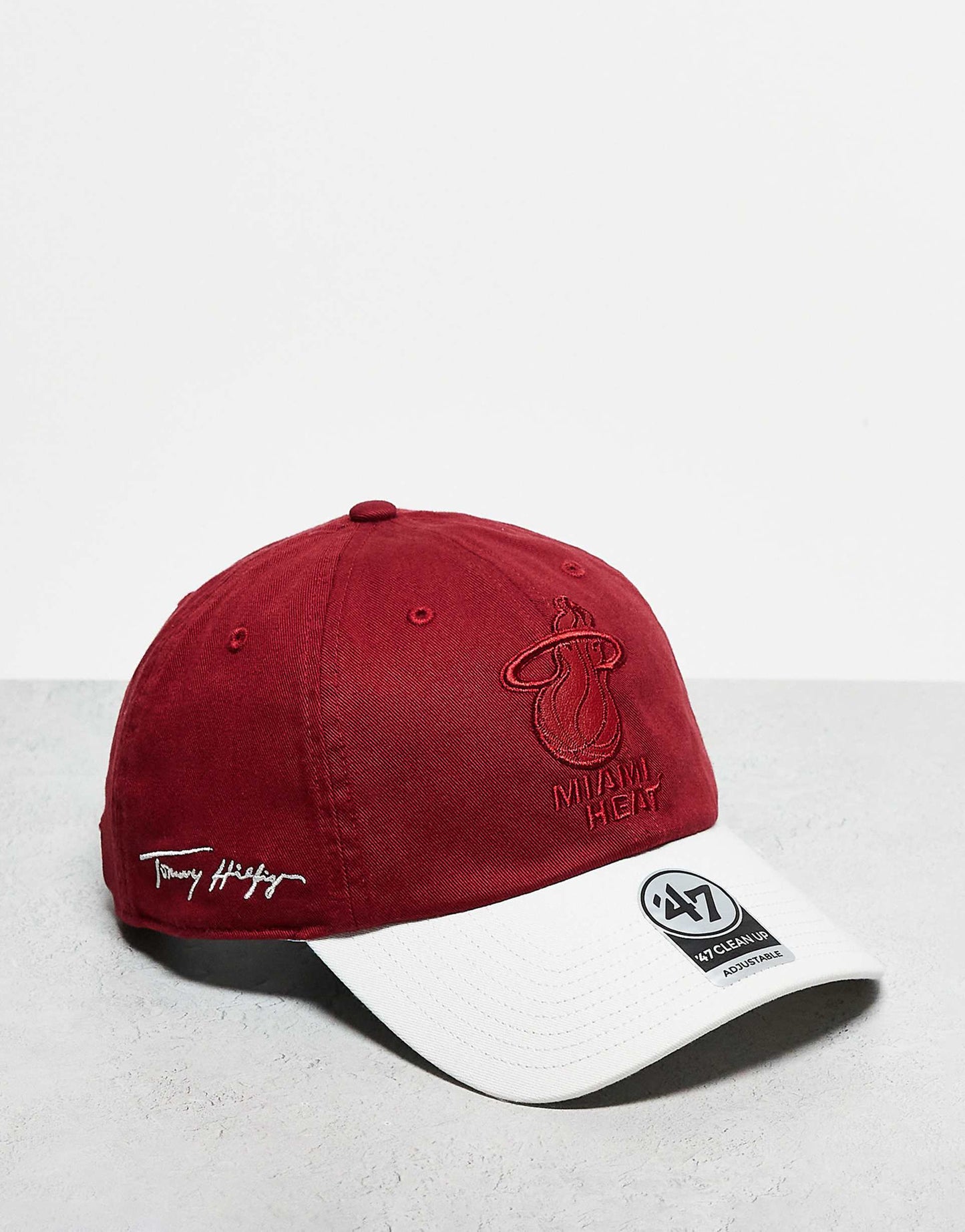 Miami Heat Logo Detail Contrast Clean Up Cap