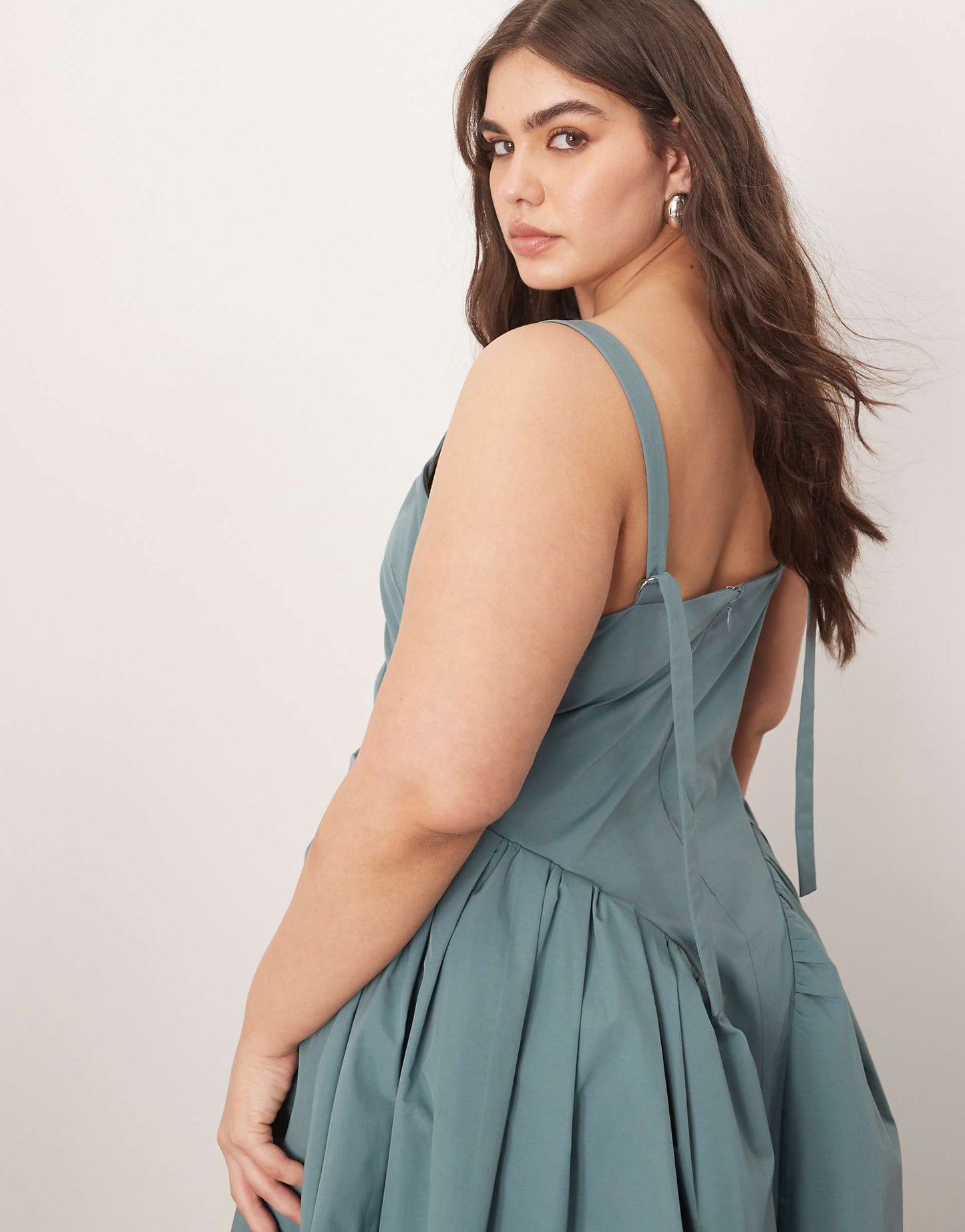 Curve Strappy Ruched Bodice Full Skirt Maxi Dress