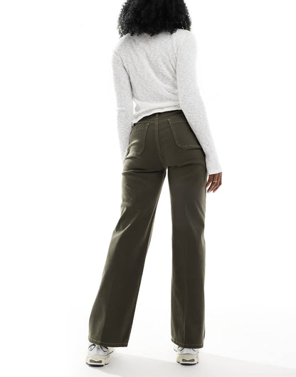 Wide Leg Jeans With Front Pockets