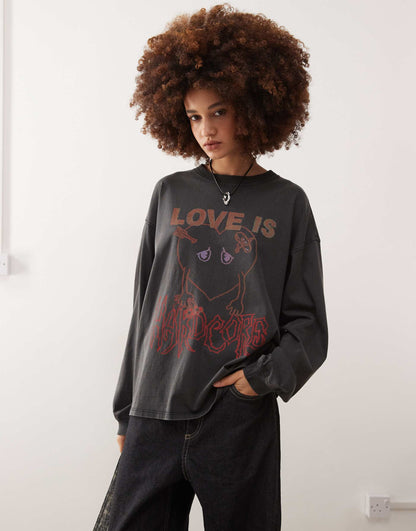 Long Sleeve T-Shirt With Love Is Hardcore Print