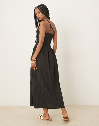 Scoop Neck Crinkle Maxi Dress With Cross Back