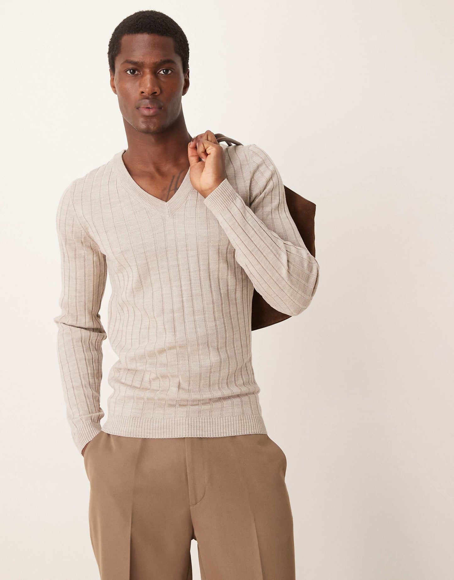 Muscle Fit Ribbed V Neck Jumper