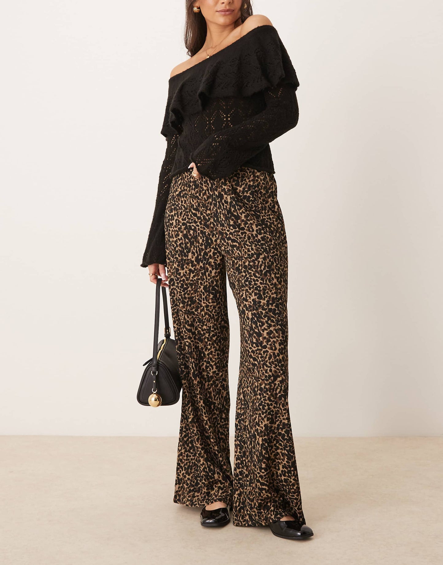 Wide Leg Textured Trousers