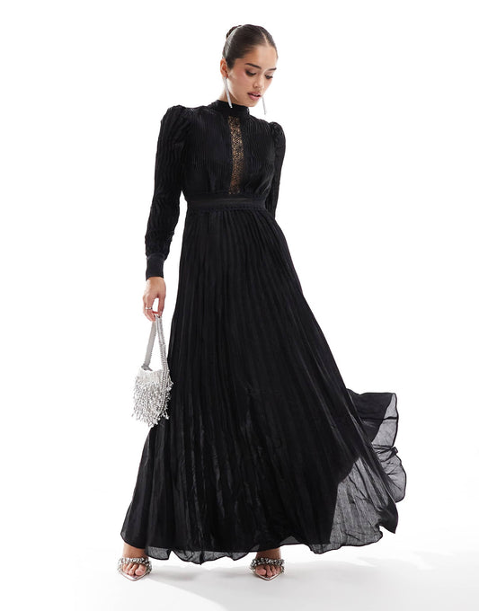 Pleated Long Sleeve Maxi-Dress