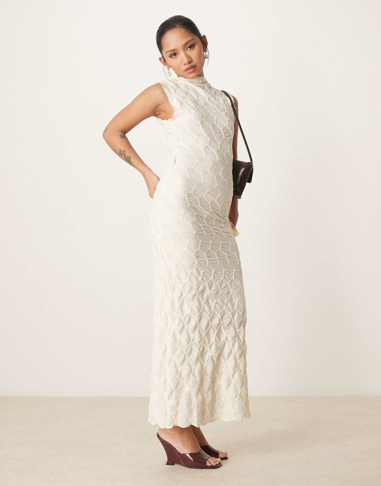 Petite Textured Jersey Maxi Dress