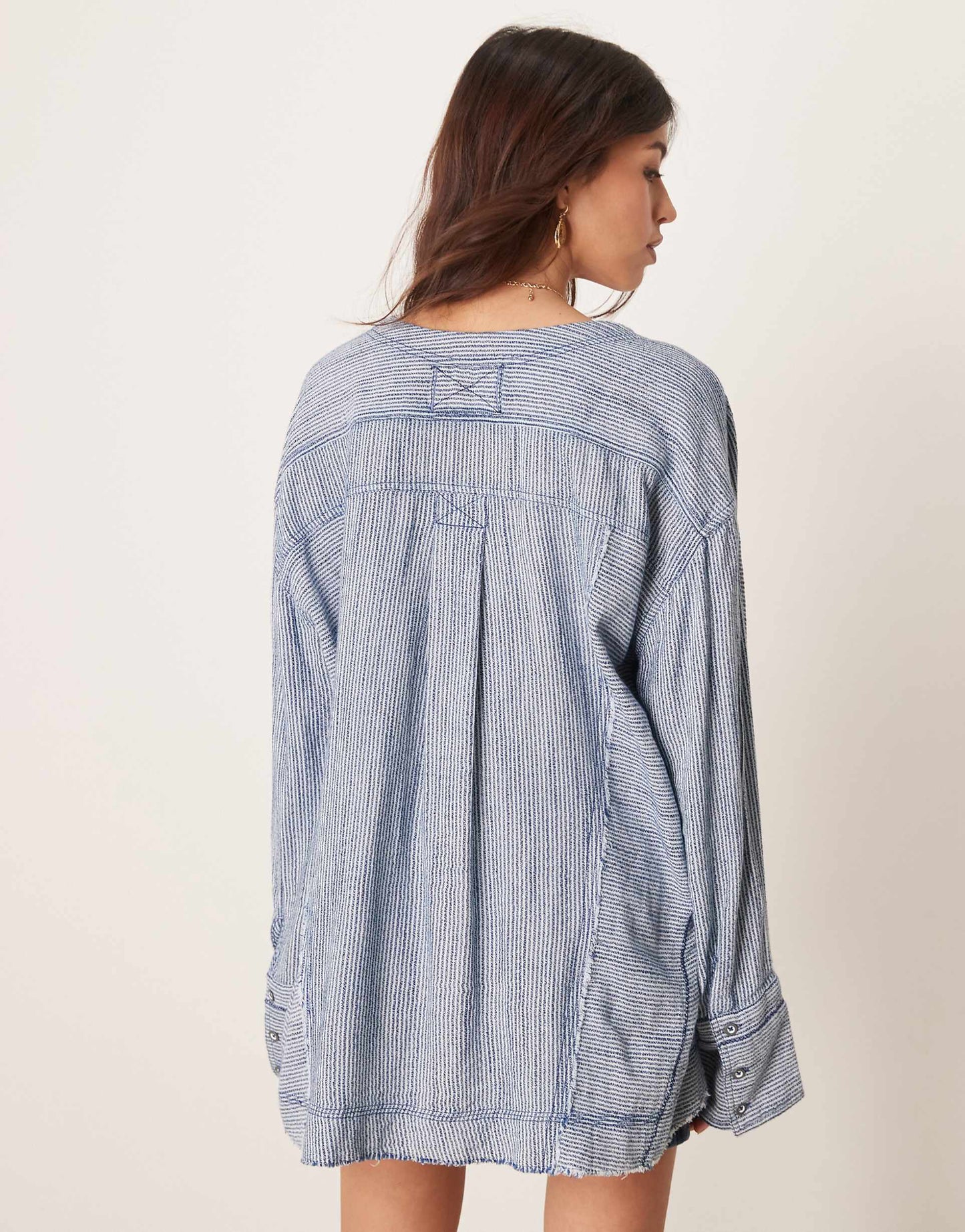 Relaxed Oversized Striped Shirt