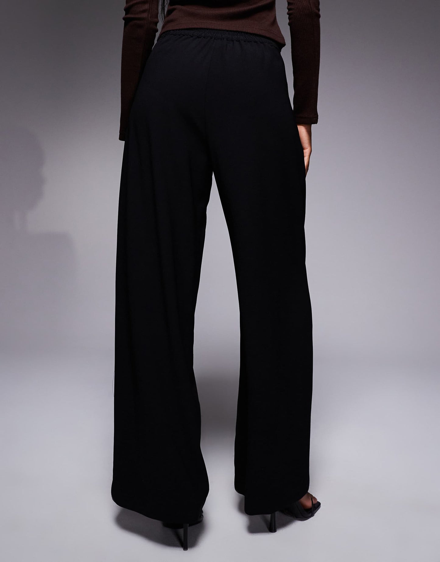 Tailored Wide Leg Trouser