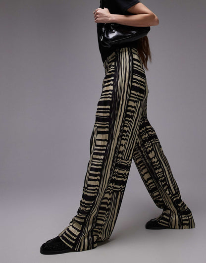 Abstract Print Plisse Wide Leg Trouser