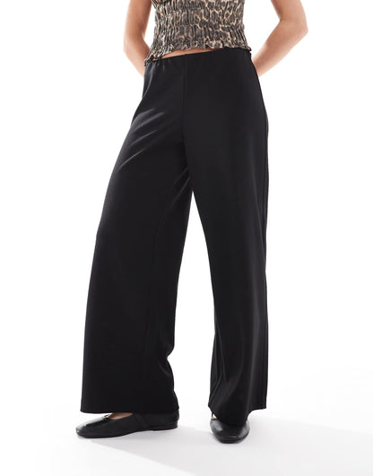 Petite Jersey Crepe Wide Leg Trousers